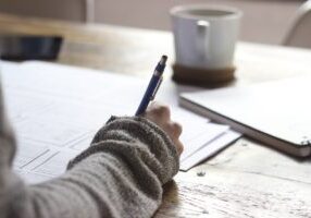 writing, write, person-828911.jpg